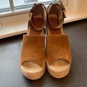 Marc Fisher platform shoes